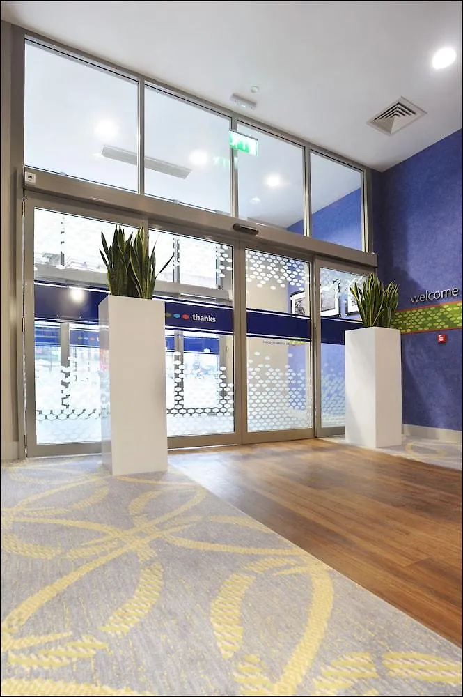 Hampton By Hilton Newcastle Hotel