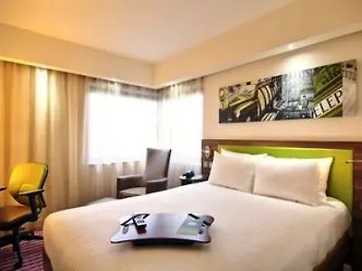 Hampton By Hilton Newcastle Hotel