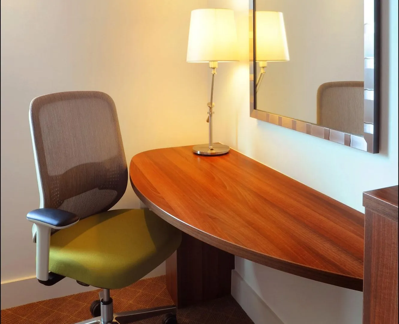 Hampton By Hilton Newcastle Hotel