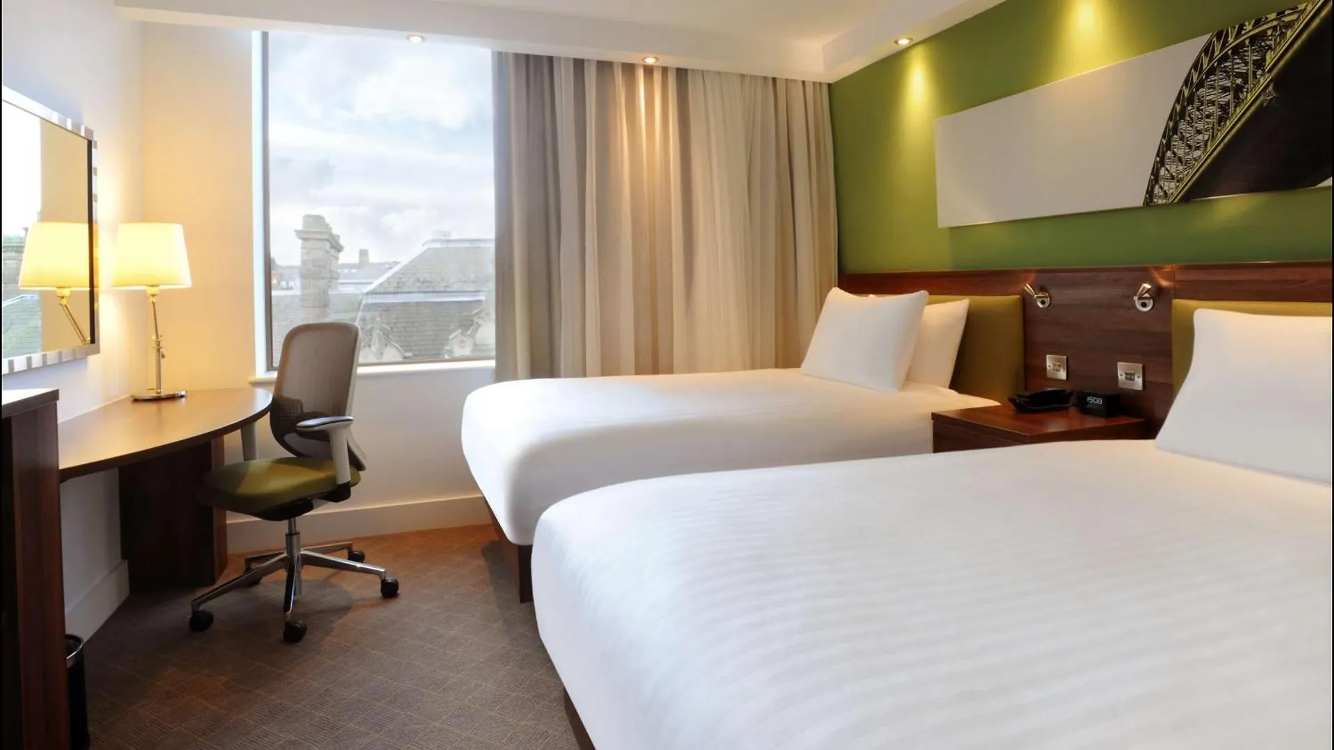 Hampton By Hilton Newcastle Hotel 3*, Newcastle upon Tyne