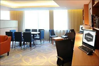 Hampton By Hilton Newcastle Hotel